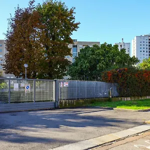 Primopiano - San Dionigi , Milan Italie